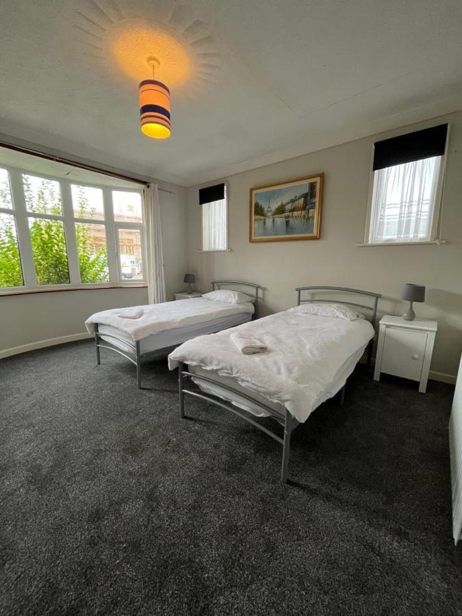 19A Stourwood Avenue Villa Bournemouth Esterno foto